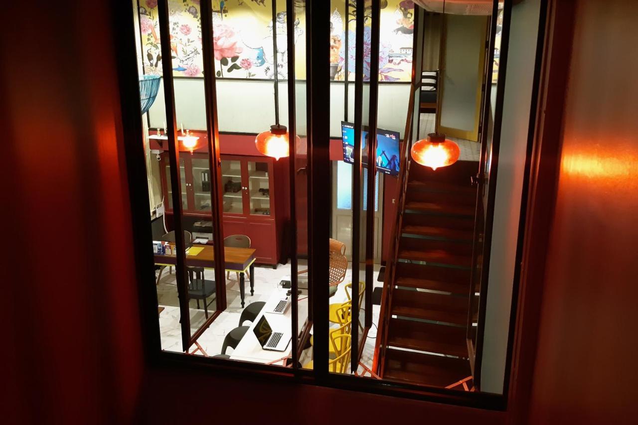 Siam Colors Hostel Bangkok Ngoại thất bức ảnh